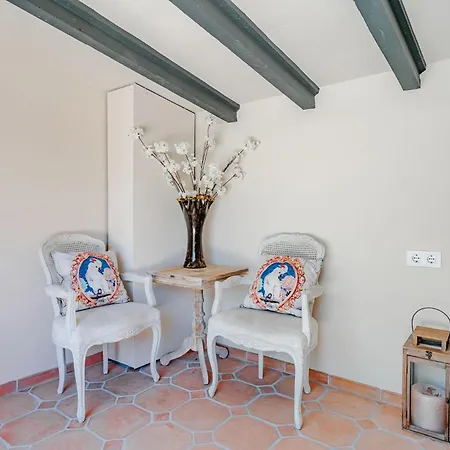 Charme By Interhome *
