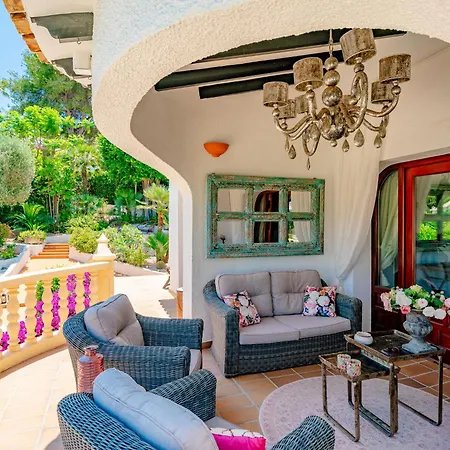 Charme By Interhome Villa *